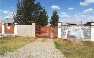 1.2 ha Land available in Zesfontein AH