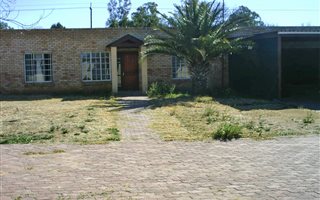 4.3 ha Farm in Bloemspruit