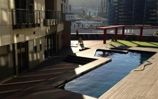 1 Bedroom Apartment in Foreshore