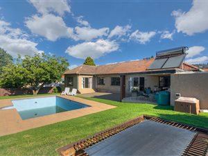 4 Bed House in Sydenham