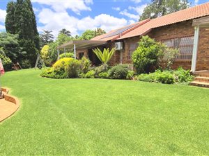 1 ha Farm in Pinehaven