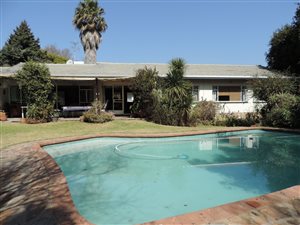 5 Bed House in Horison Park