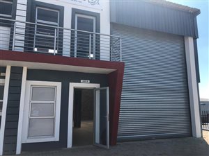 150 m² Industrial space in Chloorkop