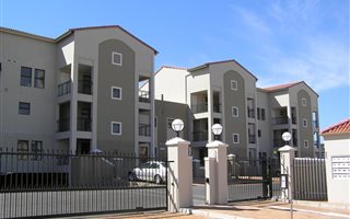 2 Bedroom Duplex in Royal Ascot