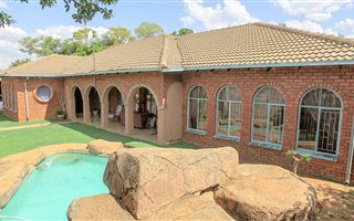 5 Bedroom House in The Orchards