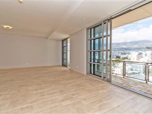 3 Bed Apartment in De Waterkant