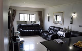 2 Bedroom Townhouse in Vereeniging