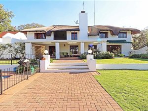 4 Bed House in Hurlingham