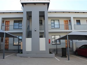 2 Bed Apartment in Witpoortjie