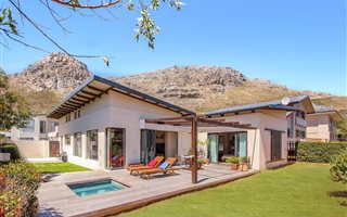 3 Bedroom House in Stonehurst Mountain Estate
