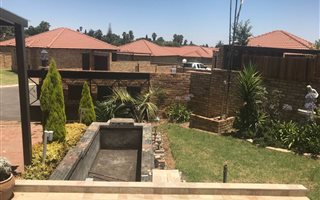 3 Bedroom Cluster in Norkem Park