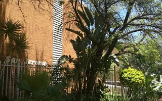 3 Bedroom Apartment in Sinoville
