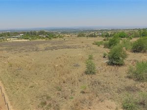 4 ha Smallholding in Bridle Park AH
