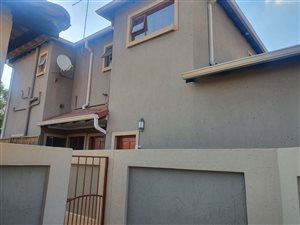 4 Bed Townhouse in Rynfield