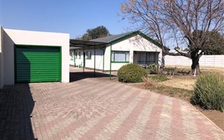 3 Bedroom House in Elsburg