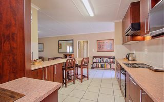 3 Bedroom Townhouse in Pomona