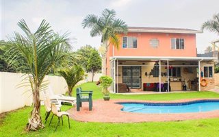 5 Bedroom House in Caversham Glen