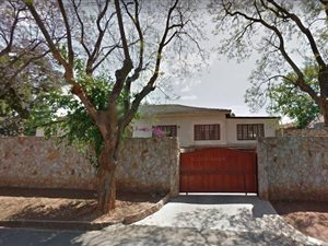 1 Bed Garden Cottage in Greenside