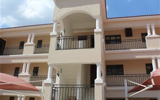 2 Bedroom Flat in Cashan