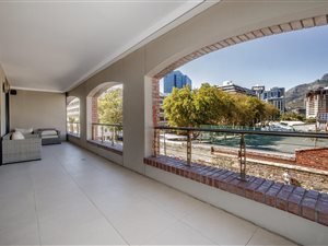 1 Bed Apartment in De Waterkant