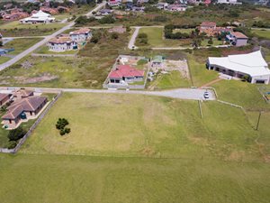 982 m² Land available in Forest Downs