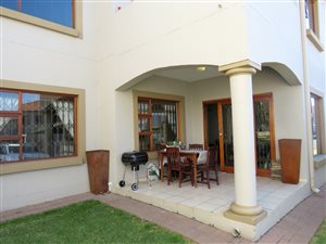 2 Bed Townhouse in Emfuleni Golf Estate