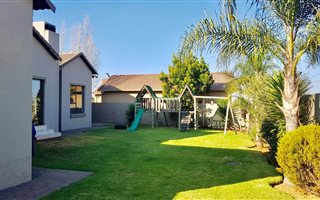 3 Bedroom House in Midlands Estate
