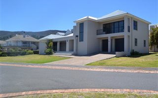 3 Bedroom House in Hemel en Aarde