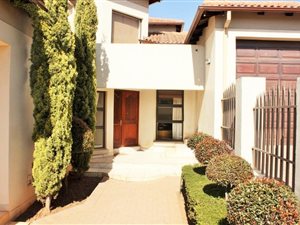 3 Bed House in Featherbrooke