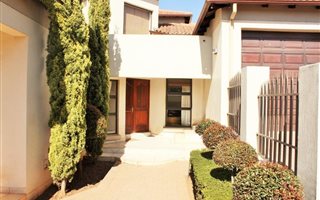 3 Bedroom House in Featherbrooke