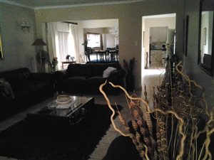 3 Bed House in Alphen Park