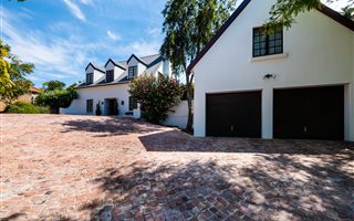 5 Bedroom House in Nerina