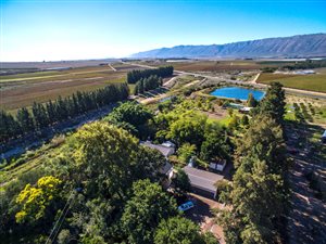 16 ha Farm in Porterville