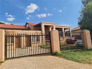 3 Bed House in Kwaggasrand