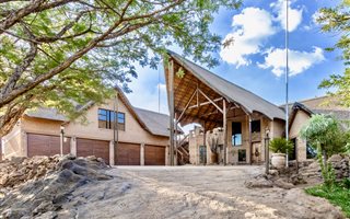7.9 ha Farm in Sterkfontein and surrounds