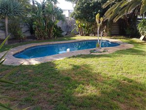 3 Bedroom House in Bloubergrant