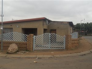 2 Bedroom House in Klipspruit