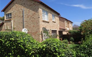 3 Bedroom Townhouse in Allens Nek