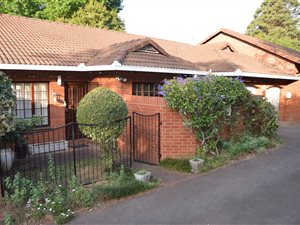 3 Bed Townhouse in Montrose
