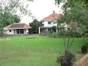 5 Bed House in Westdene