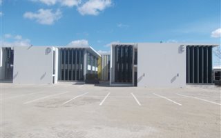 250 m² Office Space in Halfway Gardens
