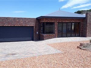 3 Bed House in Seemeeu Park