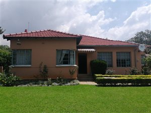 4 Bed House in Greenside