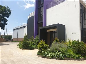 2838 m² Industrial space in Isando