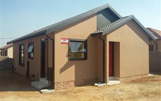 2 Bedroom Townhouse in Duvha Park