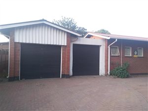 3 Bed House in Vanderbijlpark CE2