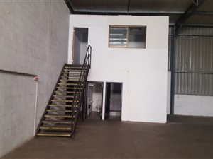 570 m² Commercial space in Amanzimtoti