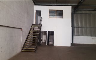 570 m² Commercial space in Amanzimtoti