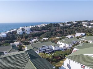 4 Bed Apartment in Salt Rock