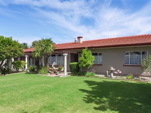 5 Bedroom House in Denver Park